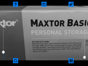 Screen shot of VisionAssist app with Use Buttons for Zoom and Threshold enabled