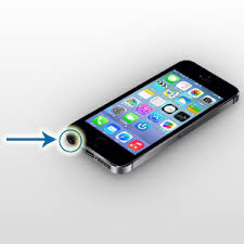 Image of headphone jack on iPhone 5